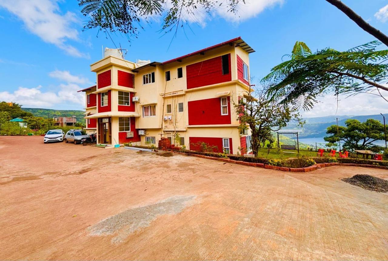 Paramount 3 Ac Bedrooms Hall Garden With Lake View 潘奇加尼 外观 照片